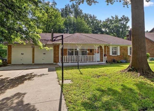 Property at 311 Berry Ave, Belton, MO 64012, 3 beds, 3 baths