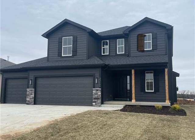 Property at 25271 W 149th Ter, Olathe, KS 66061, 3 beds, 2.5 baths