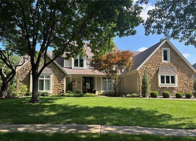 Property at 4800 W 112th Ter, Leawood, KS 66211, 5 beds, 4 baths