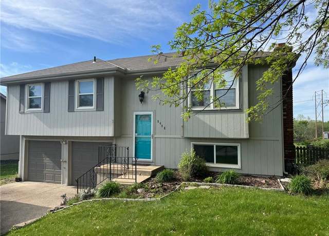 Property at 8408 NW 68th St, County/other, MO 64152, 3 beds, 2.5 baths