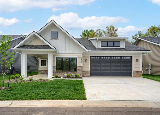 Property at 1864 Vintage Ln, Liberty, MO 64068, 3 beds, 2 baths