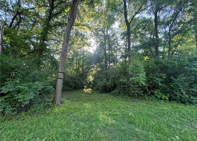 Property at 624 S Arlington Ave, Independence, MO 64053
