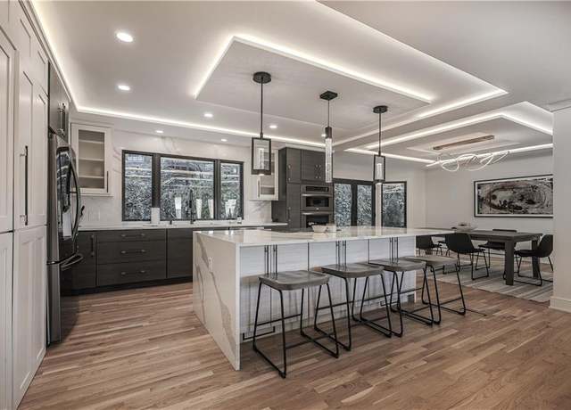 Property at 609 W 49th St #1, Kansas City, MO 64112, 2 beds, 2.5 baths