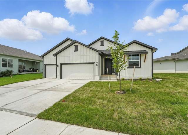 Property at 8100 N Sycamore Ave, Kansas City, MO 64158, 3 beds, 2.5 baths