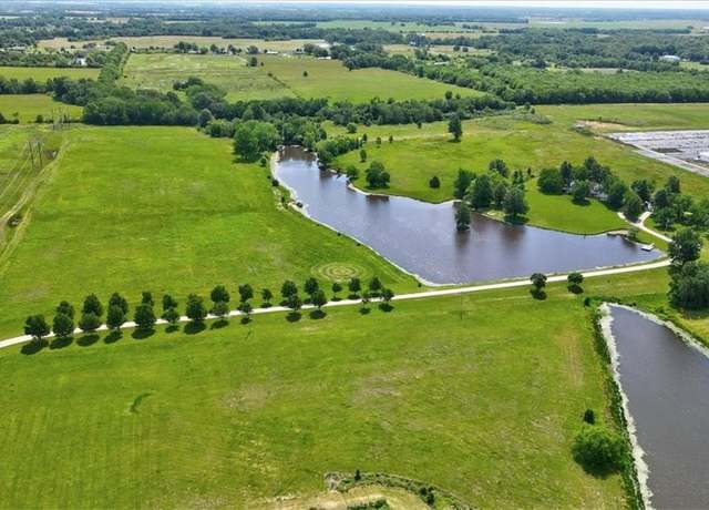 Property at 28501 SE Outer Rd, Harrisonville, MO 64701, 3 beds, 3 baths