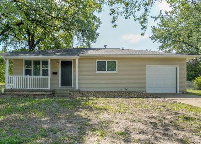 Property at 11219 E 51st St, Raytown, MO 64133, 3 beds, 1 bath