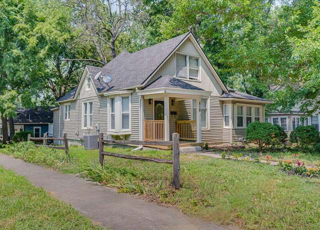 Property at 818 S Main St, Independence, MO 64050, 3 beds, 1 bath