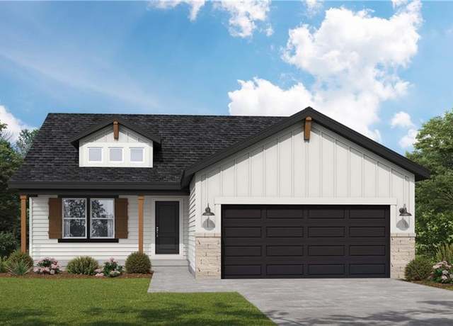 Property at 402 Woodview Dr, Raymore, MO 64083, 3 beds, 2 baths