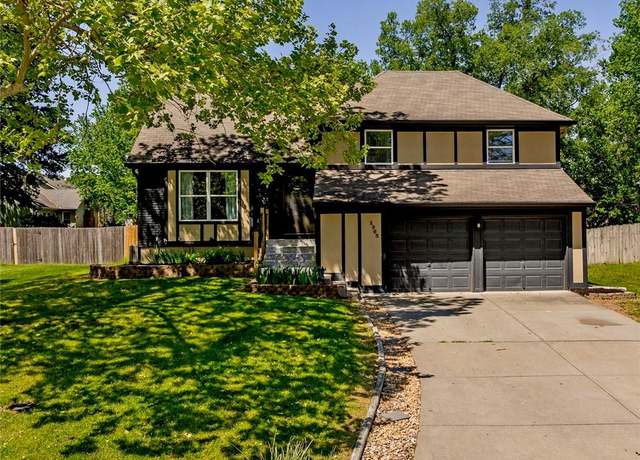 Property at 1905 S Clairborne Rd, Olathe, KS 66062, 4 beds, 2.5 baths