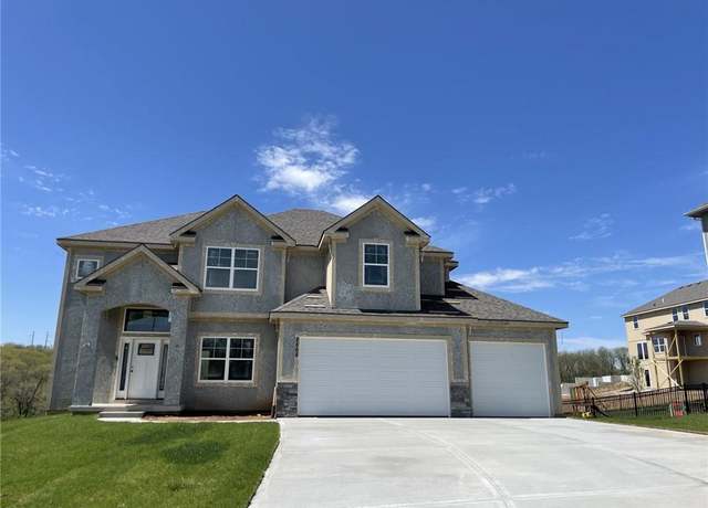 Property at 1500 NE 105th Ter, Kansas City, MO 64155, 4 beds, 3.5 baths
