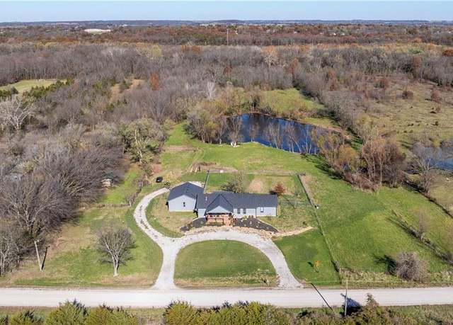 Property at 33324 W 355th St, Osawatomie, KS 66064, 3 beds, 2 baths