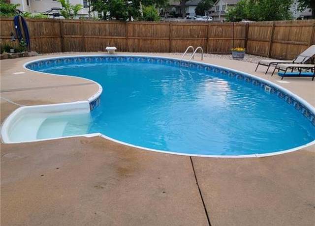 Property at 1500 Baker St, Liberty, MO 64068, 4 beds, 3 baths