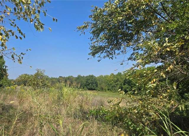 Property at TBD SW 5th St, Oak Grove, MO 64075