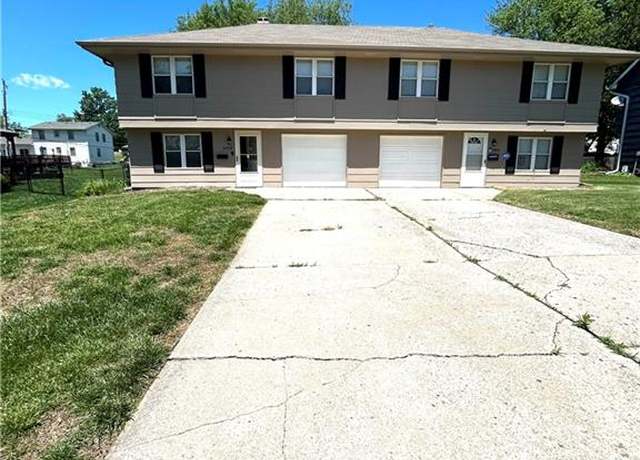 Property at 3408 NE 67th St, Kansas City, MO 64119, 3 beds, 1.5 baths