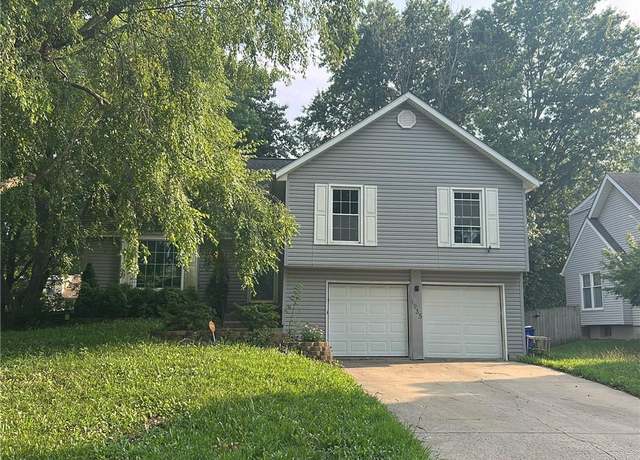 Property at 1935 E Sheridan Bridge Ln, Olathe, KS 66062, 4 beds, 3 baths