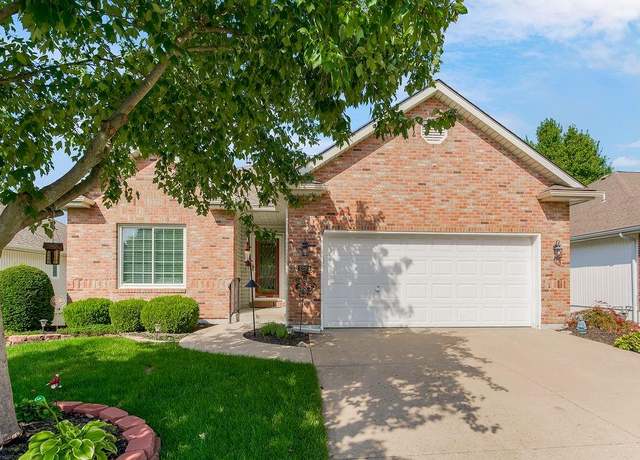 Property at 3224 S Cardinal Ct, Blue Springs, MO 64015, 4 beds, 3 baths