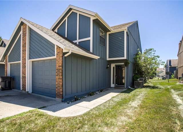 Property at 512 NE Brookwood Cir Unit A, Blue Springs, MO 64014, 2 beds, 1.5 baths
