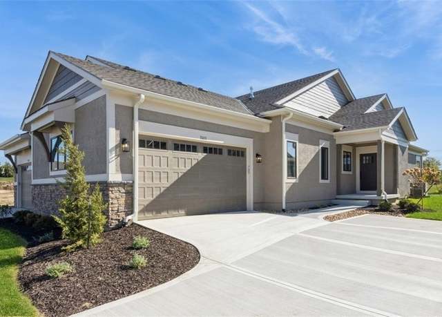 Property at 11433 S Waterford Dr, Olathe, KS 66061, 3 beds, 3 baths