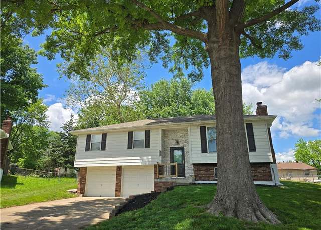 Property at 1506 N Holland Ct, Independence, MO 64056, 3 beds, 1.5 baths