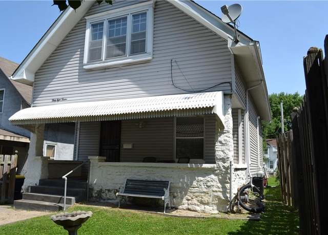 Property at 3812 Anderson Ave, Kansas City, MO 64132, 2 beds, 2 baths