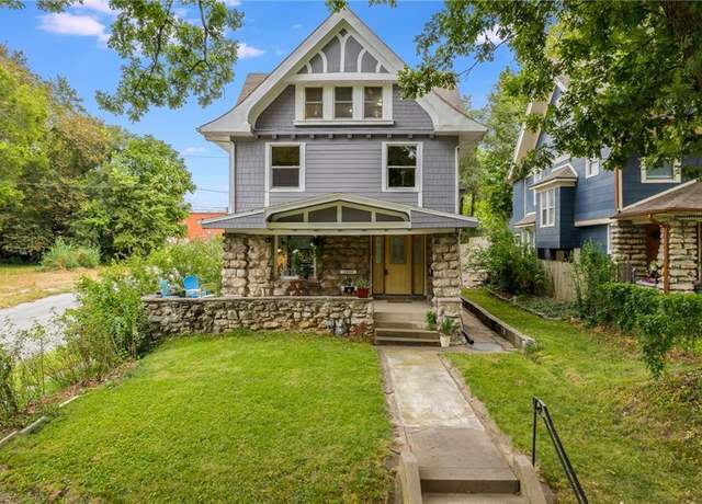Property at 2801 Harrison St, Kansas City, MO 64109, 6 beds, 3.5 baths