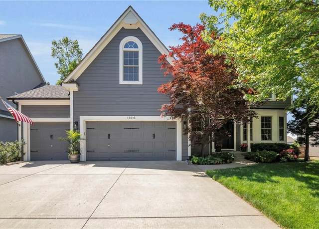 Property at 15915 W 161 Ter, Olathe, KS 66062, 4 beds, 3.5 baths