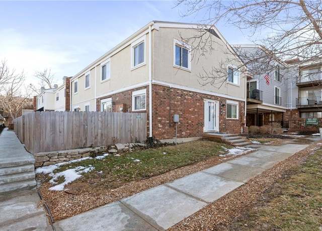 Property at 9600 Perry Ln, Overland Park, KS 66212, 3 beds, 2.5 baths