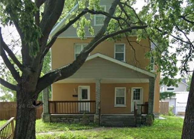 Property at 438 Spruce Ave, Kansas City, MO 64124, 6 beds