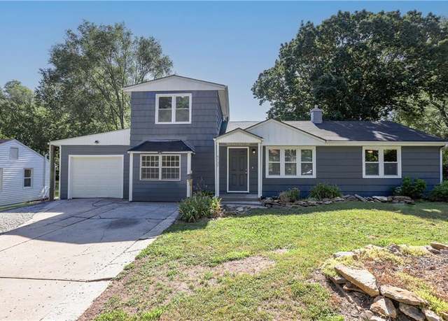 Property at 5737 Elm Ave, Raytown, MO 64133, 3 beds, 3 baths