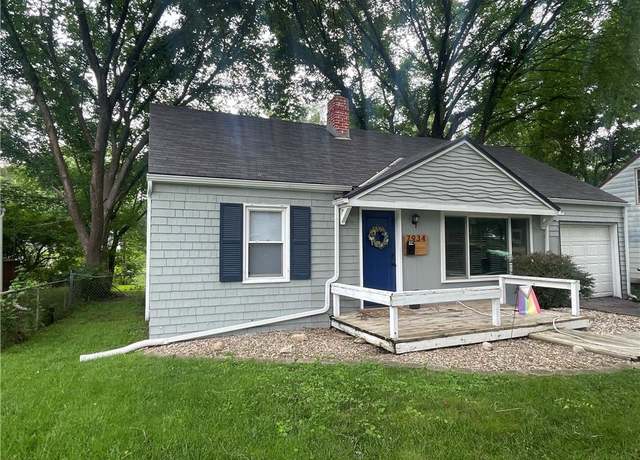 Property at 7934 Jefferson St, Kansas City, MO 64114, 3 beds, 1 bath