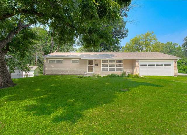 Property at 4950 N Chelsea Ave, Kansas City, MO 64119, 3 beds, 1 bath