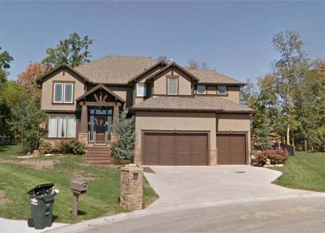 Property at 6822 Woodstock Ct, Shawnee, KS 66218, 5 beds, 4.5 baths
