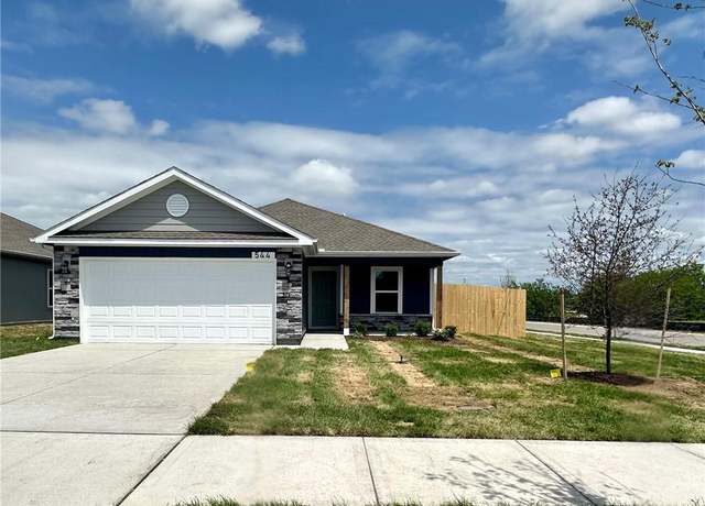 Property at 544 W Lanesfield St, Gardner, KS 66030, 4 beds, 2 baths