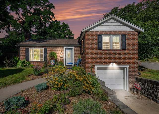 Property at 2114 Eugene Field Ave, St Joseph, MO 64505, 2 beds, 2 baths