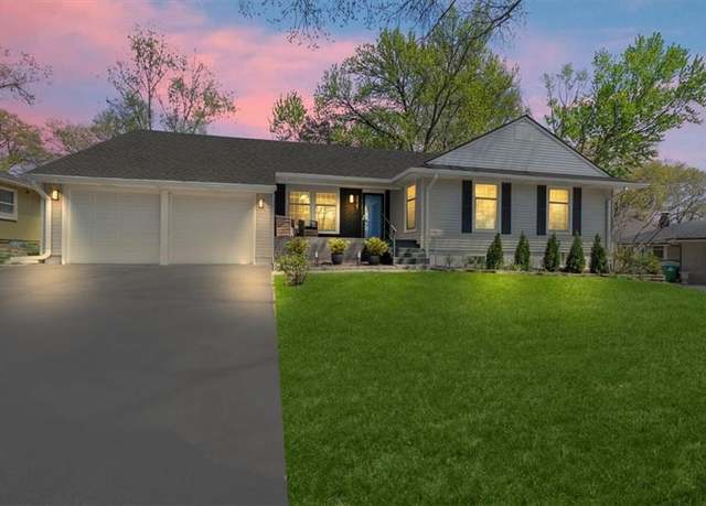 Property at 4921 Mohawk Dr, Roeland Park, KS 66205, 4 beds, 3 baths