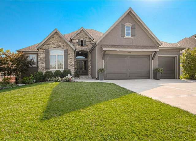 Property at 11143 W 146th St, Olathe, KS 66062, 4 beds, 4 baths