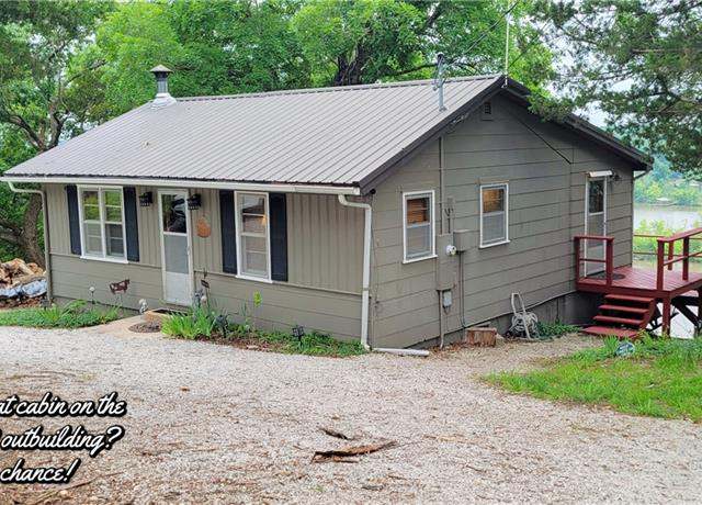 Property at 28767 Parkway Dr, Warsaw, MO 65355, 1 bed, 1 bath