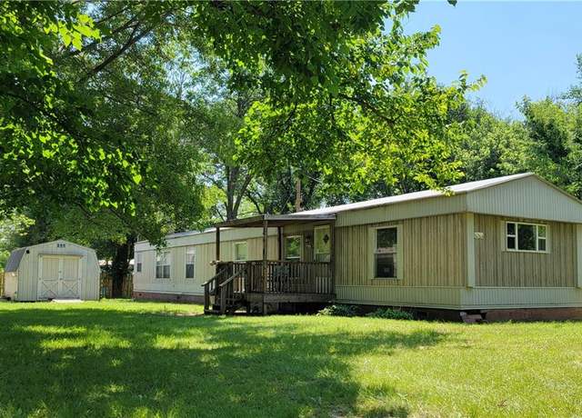 Property at 205 Cedar St, Liberty, KS 67351, 3 beds, 2 baths