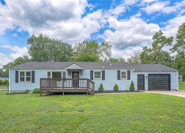 Property at 6148 Sloan Ave, Kansas City, KS 66104, 3 beds, 2 baths