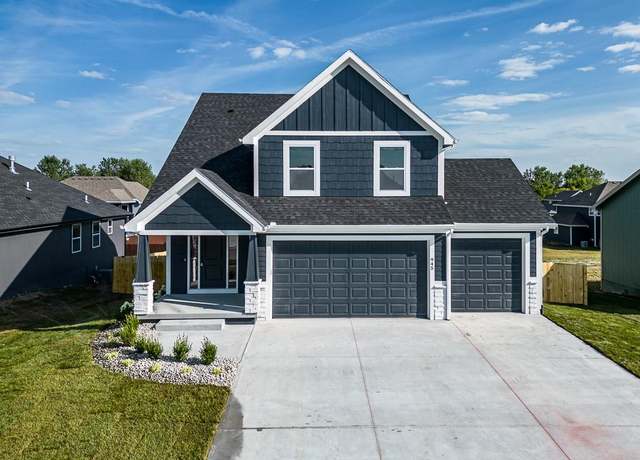 Property at 1016 2nd St, Perry, KS 66073, 3 beds, 2.5 baths