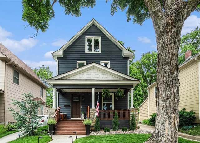 Property at 4417 Genessee St, Kansas City, MO 64111, 3 beds, 2.5 baths