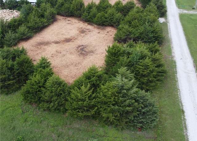 Property at 34 & 38 Buckeye Dr, Linn Valley, KS 66040
