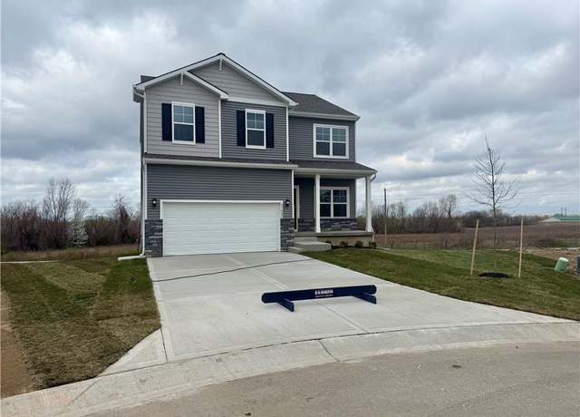 Property at 21802 Vinci Cir, Peculiar, MO 64078, 4 beds, 2.5 baths