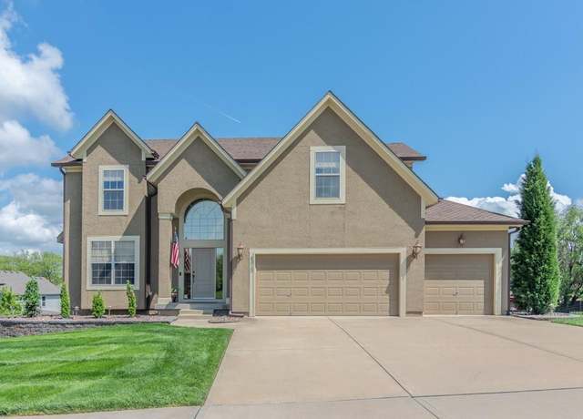Property at 4315 N 110th Ter, Kansas City, KS 66109, 4 beds, 4.5 baths
