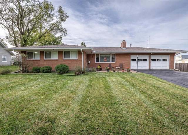 Property at 9933 E 36th St S, Independence, MO 64052, 3 beds, 2 baths