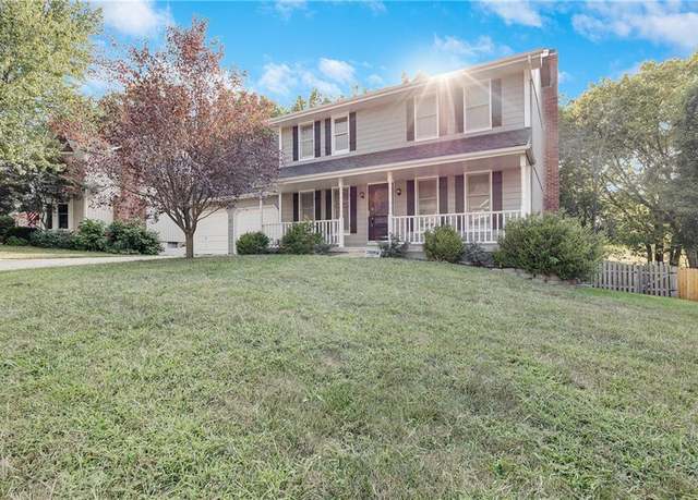 Property at 7824 N Park Ave, Kansas City, MO 64118, 4 beds, 2.5 baths