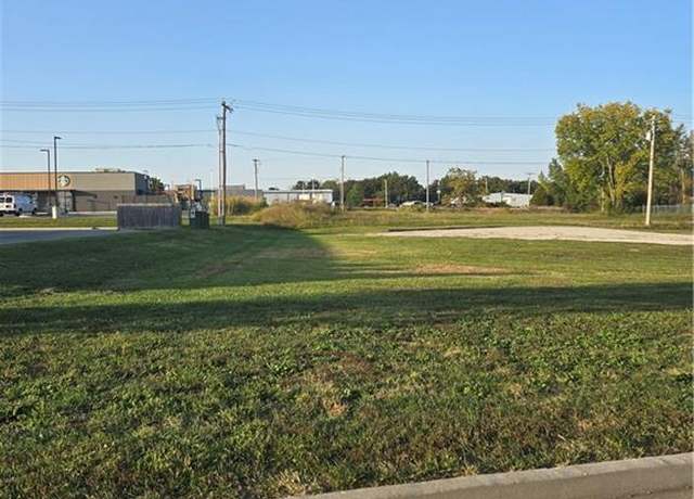 Property at 2120 Royal St, Harrisonville, MO 64701