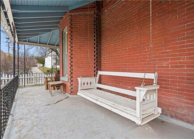 Property at 1121 Myrtle Ave, Kansas City, MO 64127, 6 beds, 2 baths
