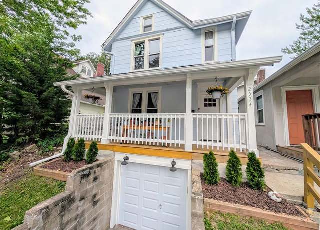 Property at 2534 Charlotte St, Kansas City, MO 64108, 3 beds, 2.5 baths