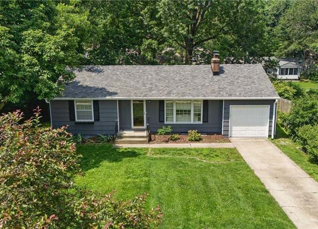 Property at 7228 Cherokee Dr, Prairie Village, KS 66208, 3 beds, 2 baths